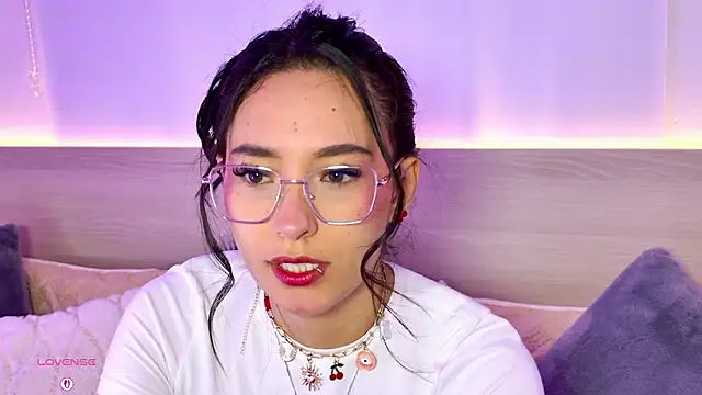 AliceeBloom online show from 1, 2, 2026