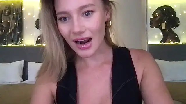 Stella muse online show from 12, 1, 2026