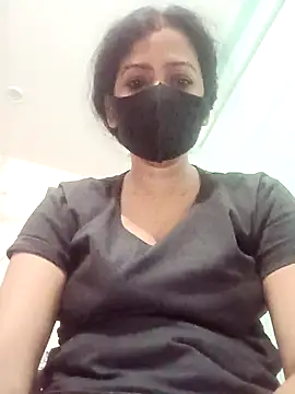 sexyqueen558 online show from 16, 4, 2026