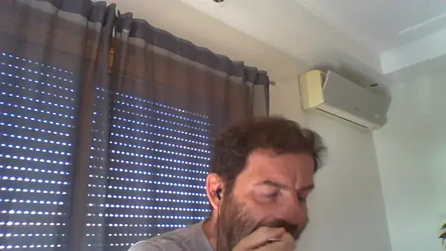 Snapshot of _grj1 chatting on 21, 7, 2026 grj1 online show from 21, 7, 2026