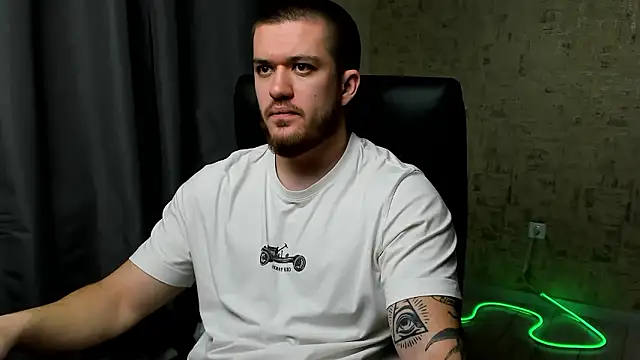 Snapshot of Well_boy chatting on 14, 1, 2026 Well boy online show from 14, 1, 2026