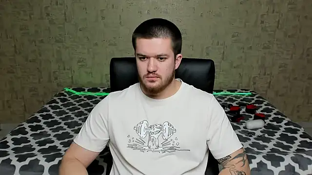 Snapshot of Well_boy chatting on 4, 4, 2026 Well boy online show from 4, 4, 2026