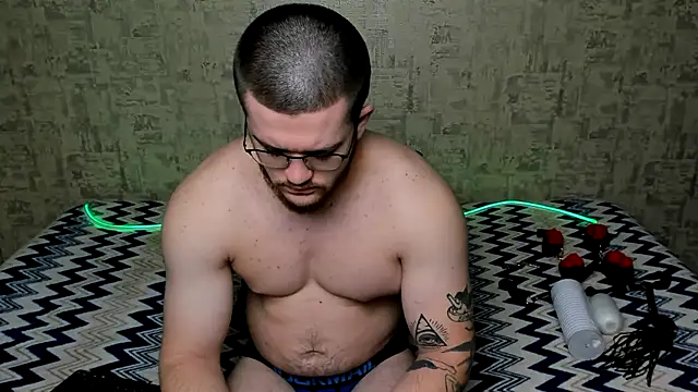 Snapshot of Well_boy chatting on 18, 2, 2026 Well boy online show from 18, 2, 2026