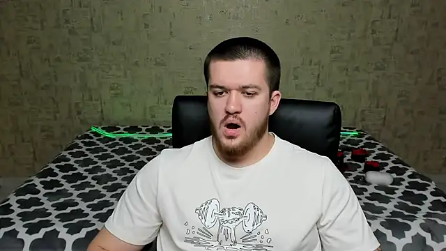 Snapshot of Well_boy chatting on 31, 3, 2026 Well boy online show from 31, 3, 2026