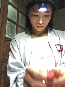 Snapshot of sun-shii chatting on 20, 2, 2026 sun-shii online show from 20, 2, 2026