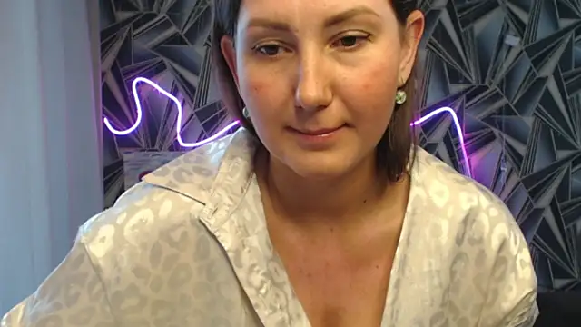 NikkiKiss    online show from 1, 6, 2026