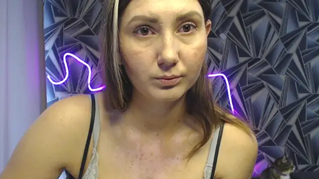 NikkiKiss    online show from 22, 5, 2026