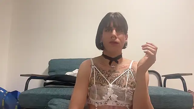 AlessiaXXX2000 online show from 15, 1, 2026