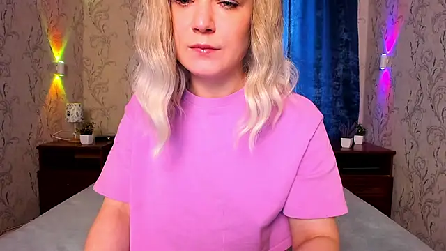JessicaBeverly  online show from 17, 6, 2026