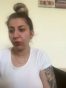 dalia0710 online show from 16, 4, 2026