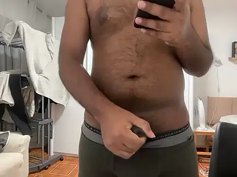 Snapshot of crazygu14456 chatting on 27, 2, 2026 crazygu14456 online show from 27, 2, 2026