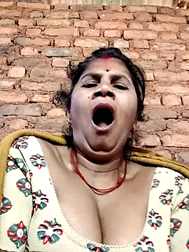 Hot di97 online show from 8, 3, 2026