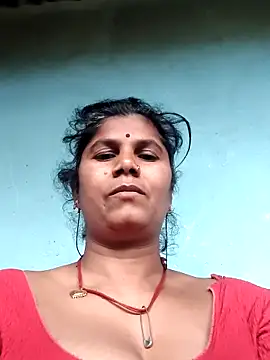 Hot di97 online show from 8, 4, 2026