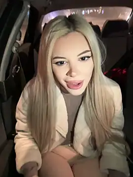 AlyssaFoxx  online show from 4, 3, 2026