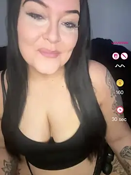 Miss CurvesXXX online show from 1, 5, 2026