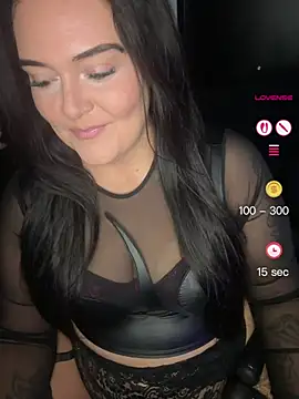 Miss CurvesXXX online show from 30, 5, 2026