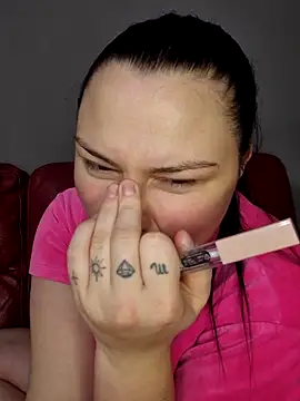 9Alice online show from 15, 1, 2026