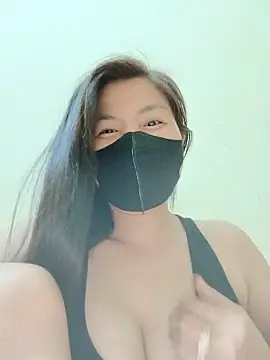 Snapshot of Lyly-68688 chatting on 6, 6, 2026 Lyly-68688 online show from 6, 6, 2026