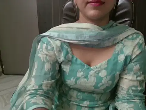 Snapshot of Adaa7 chatting on 13, 6, 2026 Adaa7 online show from 13, 6, 2026