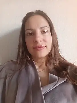 Snapshot of She-Moon chatting on 16, 6, 2026 She-Moon online show from 16, 6, 2026