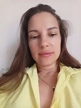 Snapshot of She-Moon chatting on 11, 7, 2026 She-Moon online show from 11, 7, 2026