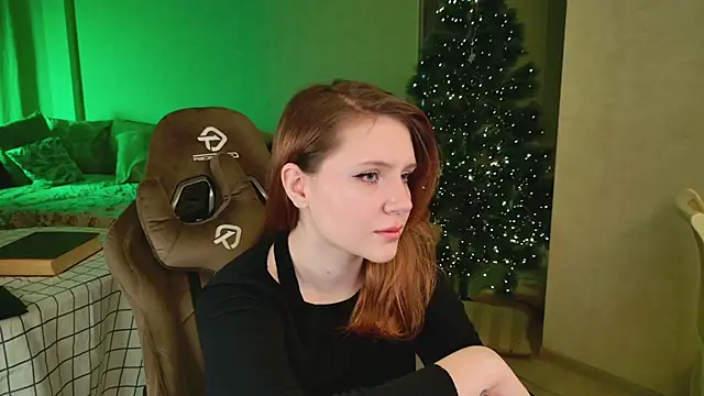 YouHoldMe online show from 15, 2, 2026