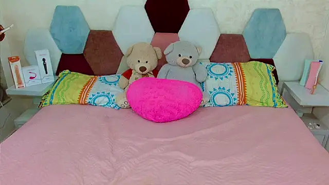 sabriana smith1 online show from 8, 4, 2026