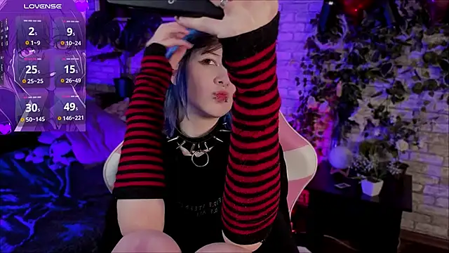 Ashley Veil online show from 17, 2, 2026