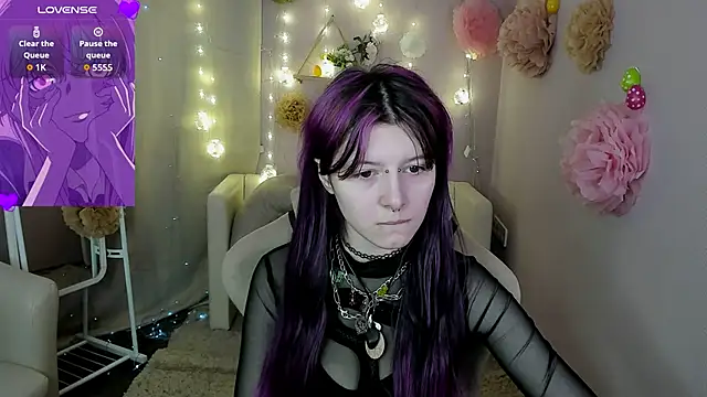 Ashley Veil online show from 12, 5, 2026
