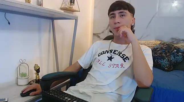 XanderGrey8 online show from 16, 3, 2026