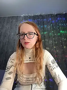 coy girl  online show from 6, 2, 2026