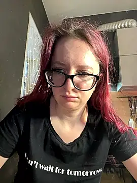 coy girl  online show from 14, 1, 2026