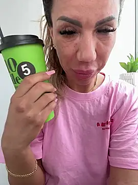 Missolevelvet online show from 24, 3, 2026