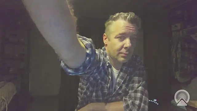 chrisw8140 online show from 8, 4, 2026