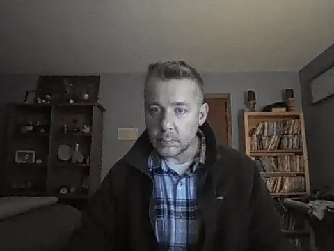 chrisw8140 online show from 3, 2, 2026