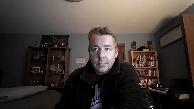 chrisw8140 online show from 12, 1, 2026