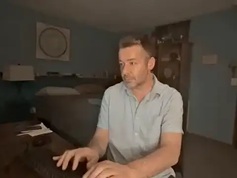 chrisw8140 online show from 19, 5, 2026