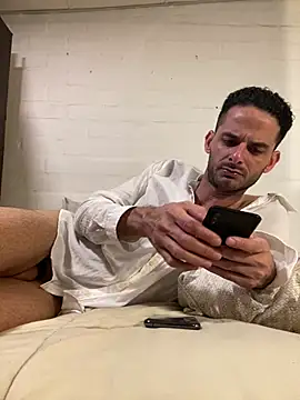 gatoquiles online show from 18, 2, 2026