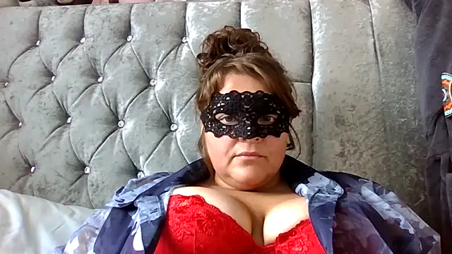 Mr-N-Mrs Smithh online show from 28, 4, 2026