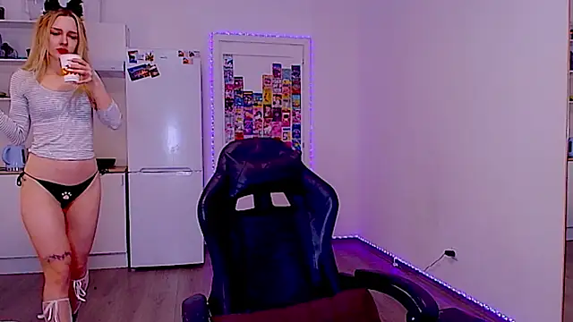 sailormoon666  online show from 21, 2, 2026