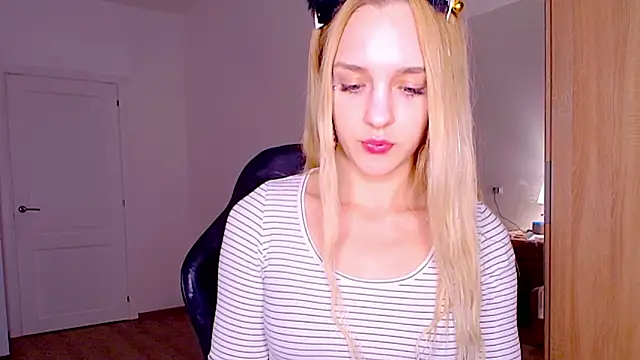 sailormoon666  online show from 16, 1, 2026