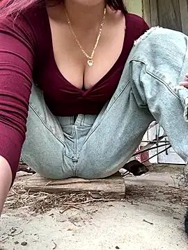 Mikaa 2k online show from 13, 1, 2026