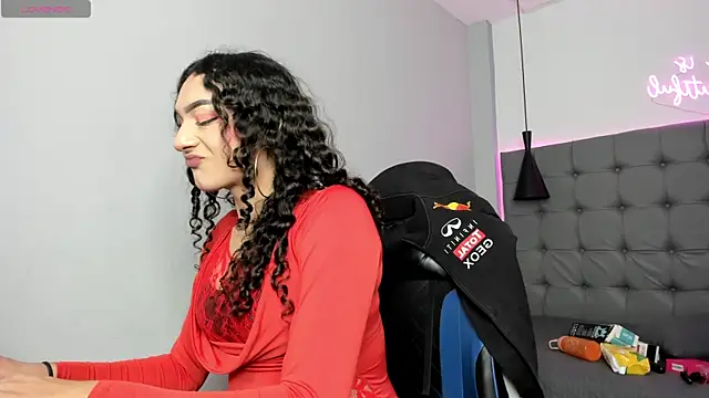 scarletcherry18 online show from 2, 6, 2026