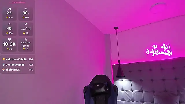 scarletcherry18 online show from 26, 3, 2026