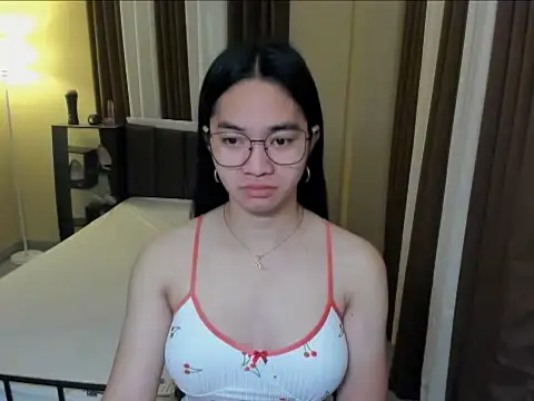 Asian Bigcock Marian online show from 13, 3, 2026