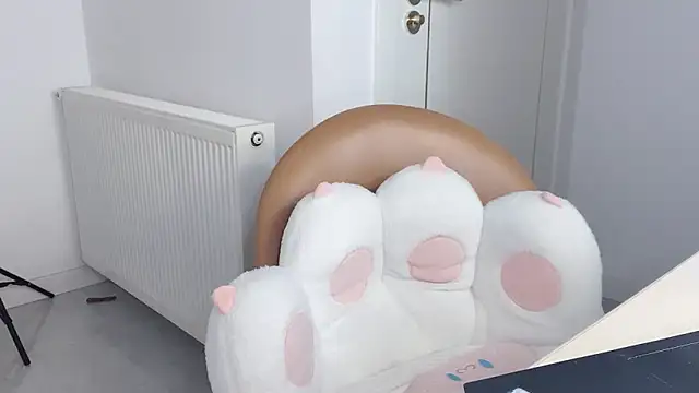 X-9958 online show from 28, 2, 2026