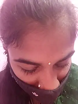Tamil Hot RoyalQueen online show from 20, 5, 2026