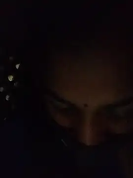 Tamil Hot RoyalQueen online show from 4, 3, 2026