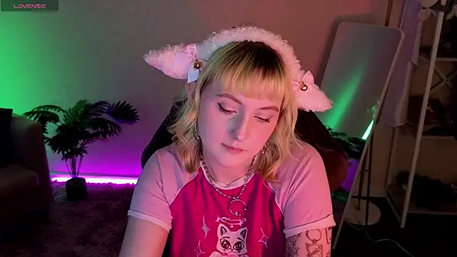 Roziett Belle online show from 19, 3, 2026