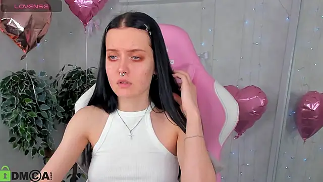 Snapshot of Kessi_Millisis chatting on 19, 2, 2026 Kessi Millisis online show from 19, 2, 2026